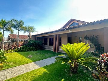 Casa Alto Padrão - Venda - Setor 1 - Ibiporã - PR